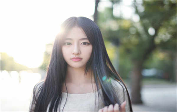 鸡冠验血男女到底准不准(验血准不准查男女)